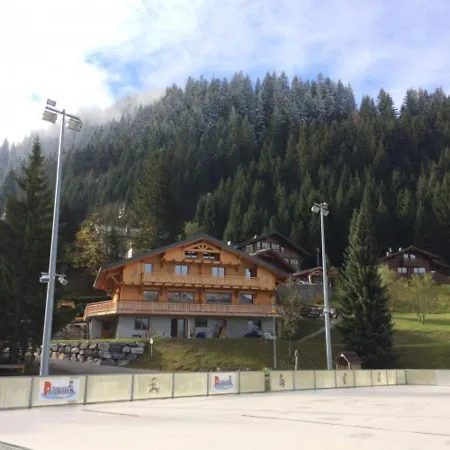 28 Etoiles De Vonnes Chalet